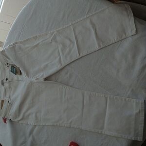 LL Bean women's white classic fit true shape 20p resortwear comfortable nwt